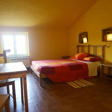 Ne Farmhouse B&B Castagnola 64 מראה חיצוני תמונה
